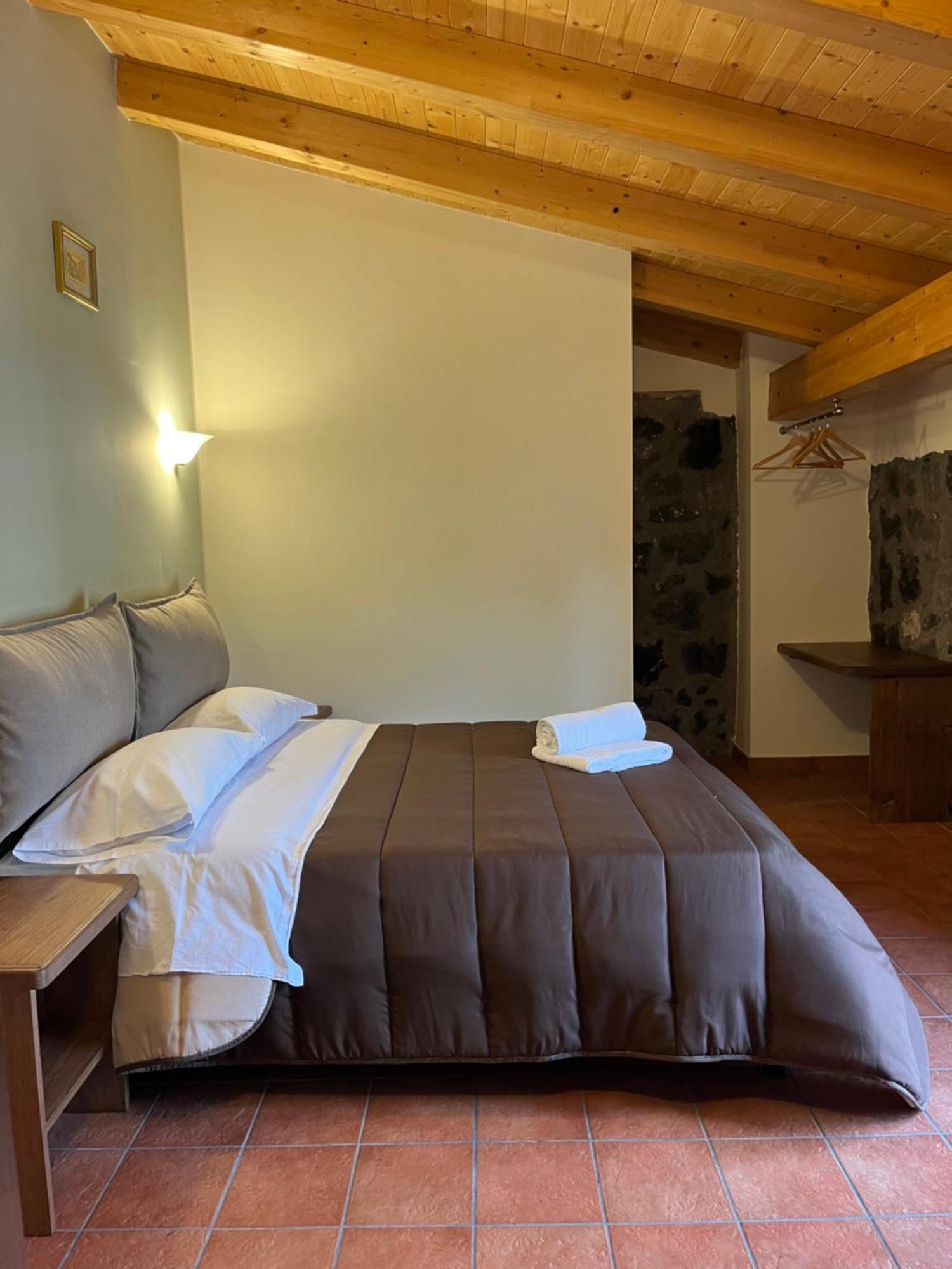 Villa Casina Dell'Etna Ragalna 外观 照片